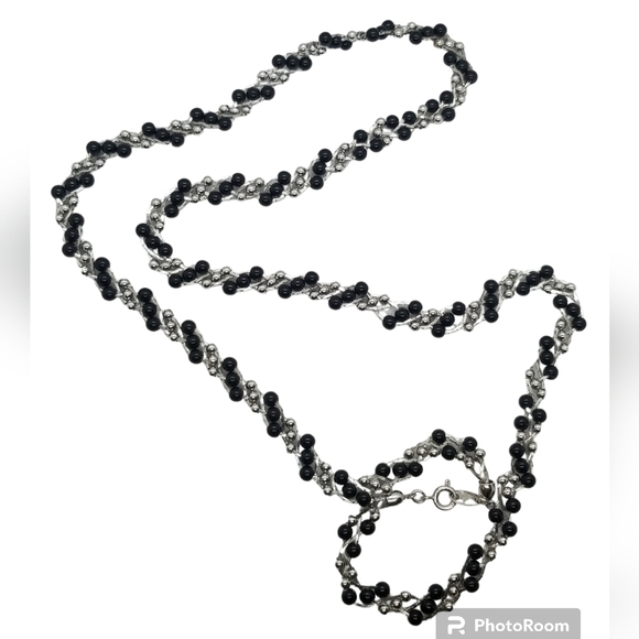 TRIFARI VINTAGE 90s SILVERTONED BRAIDED NECKLACE WITH BLACK & SILVER BEAD WORK - Picture 3 of 5